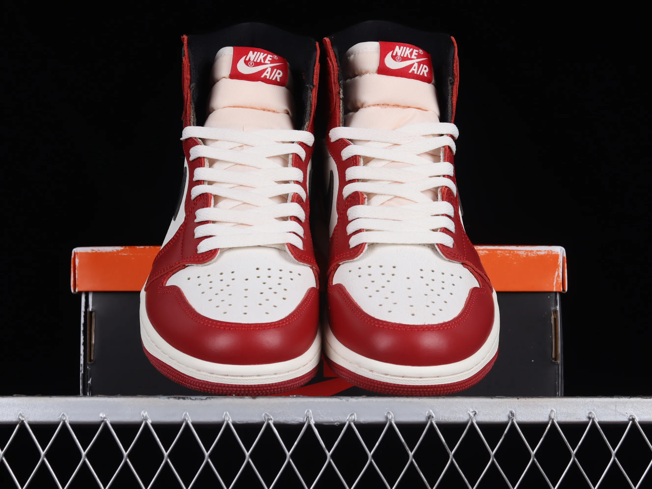 All categories Air Jordan Jordan series basketball shoes Air Jordan 1 High LW version Air Jordan 1 High OG AJ1 Joe 1 new Chicago color DZ5485-612